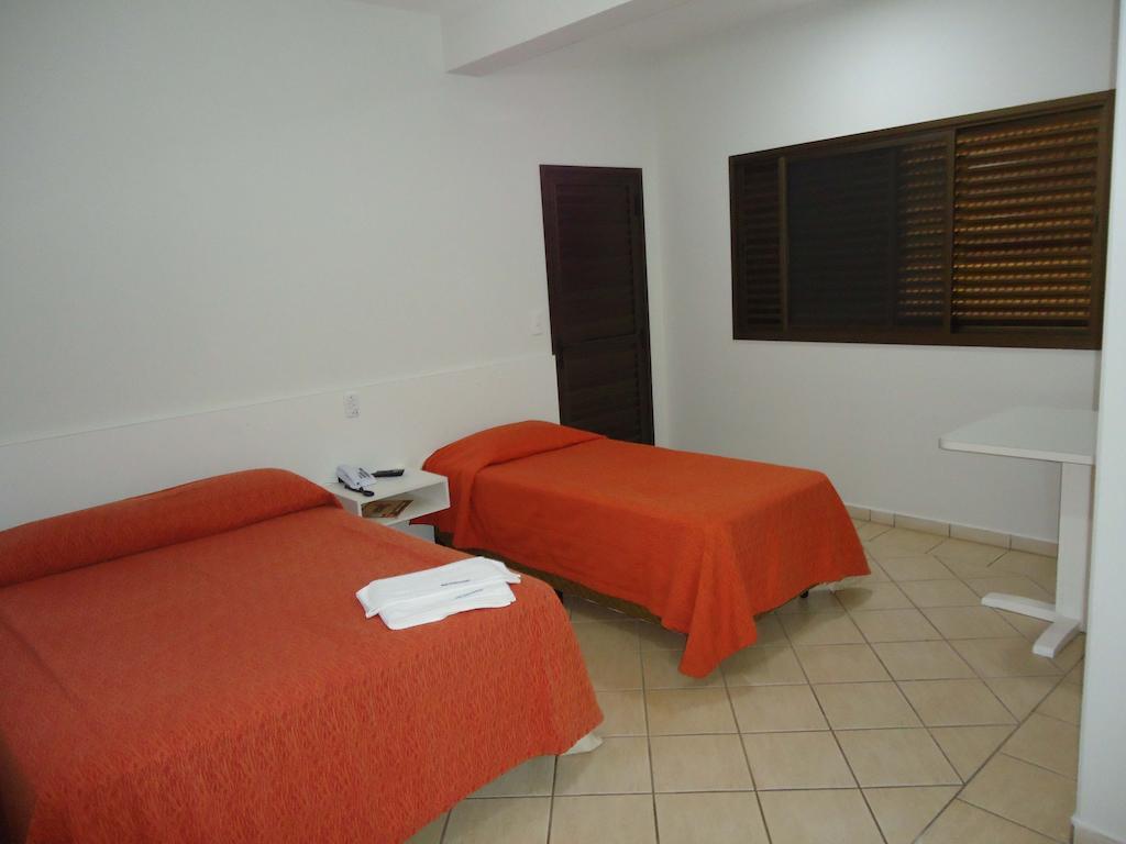 Big Executive Hotel Araguari Chambre photo